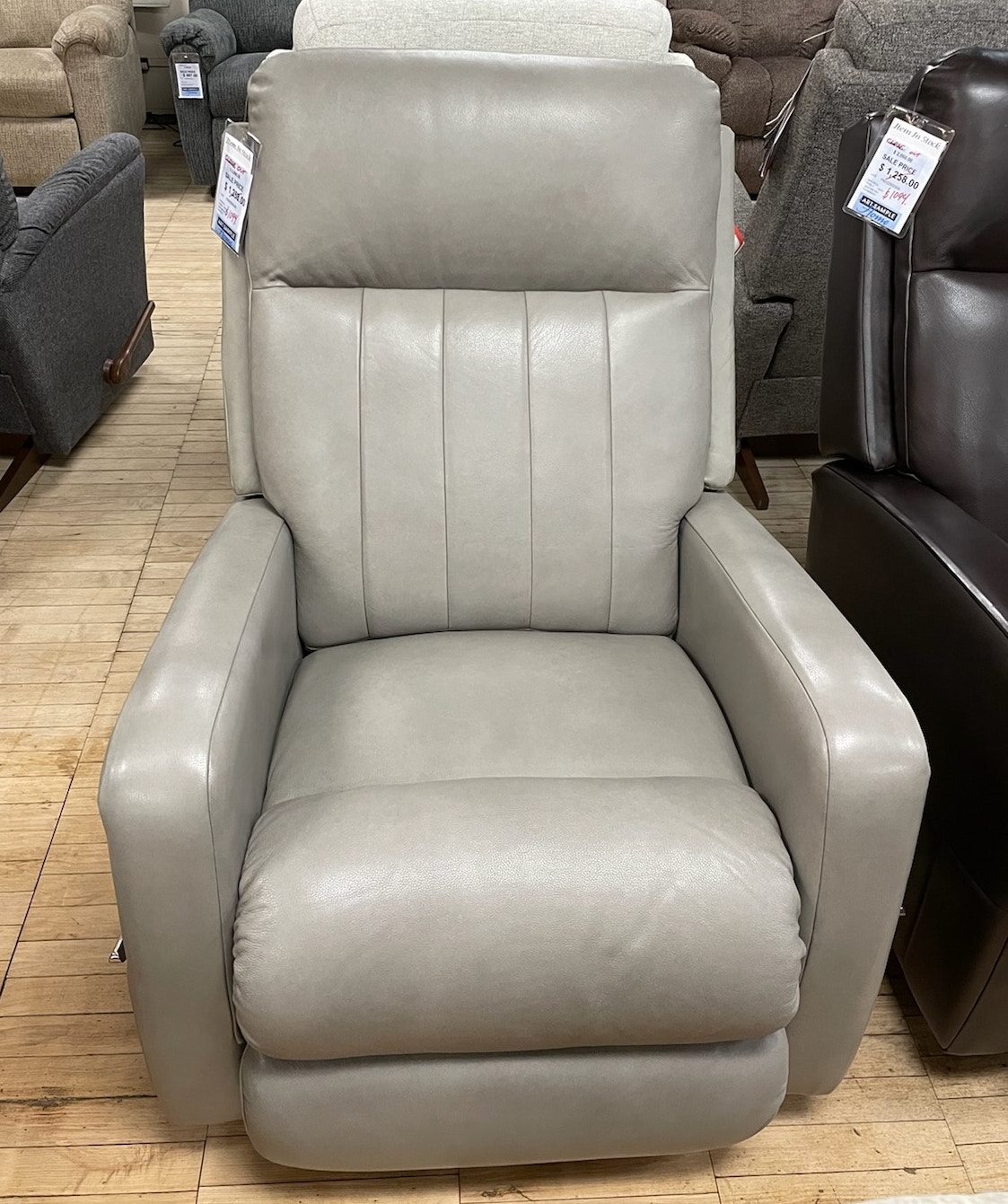 Lazy boy best sale recliner clearance sale